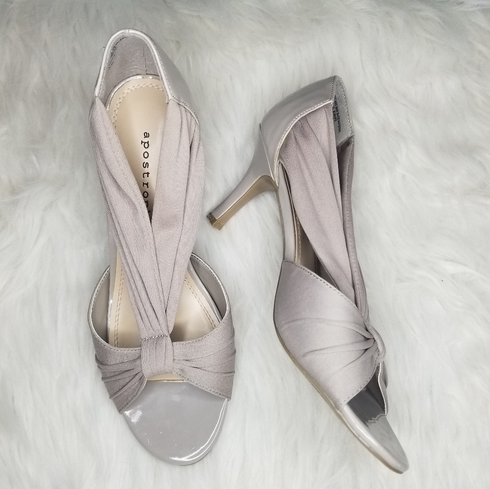 apostrophe constance kitten heel 7M